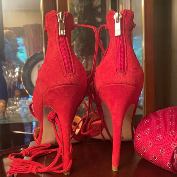 Ivanka trump sleek suede red tie up heels - Picture 3 of 4